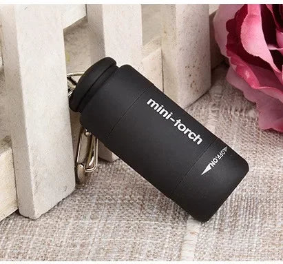 Led micro lanterna de bolso portátil usb recarregável chaveiro lanterna à prova dwaterproof água casa ao ar livre caminhadas acampamento lanterna