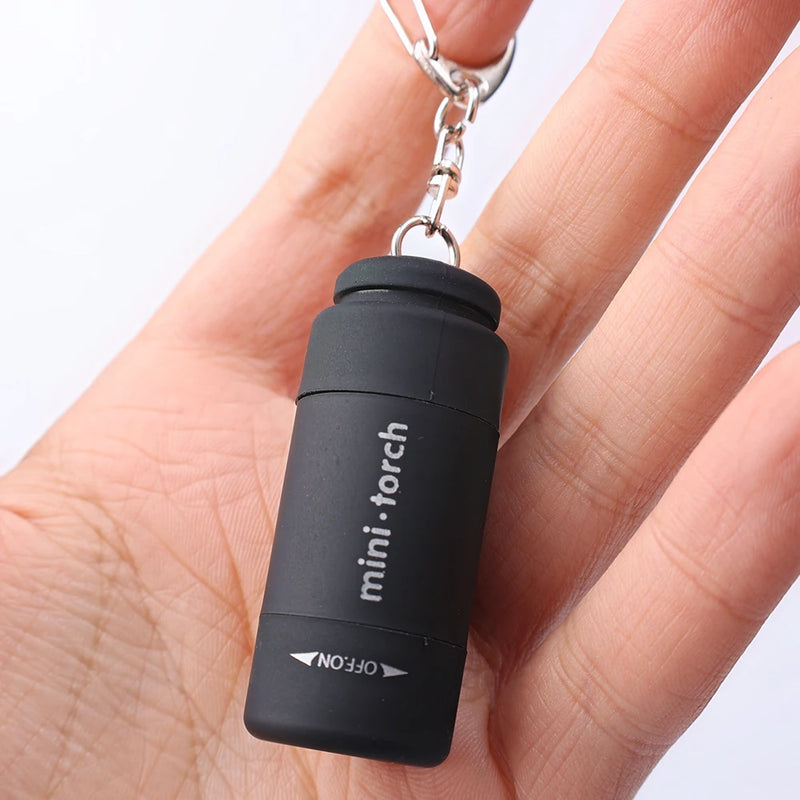 Led micro lanterna de bolso portátil usb recarregável chaveiro lanterna à prova dwaterproof água casa ao ar livre caminhadas acampamento lanterna